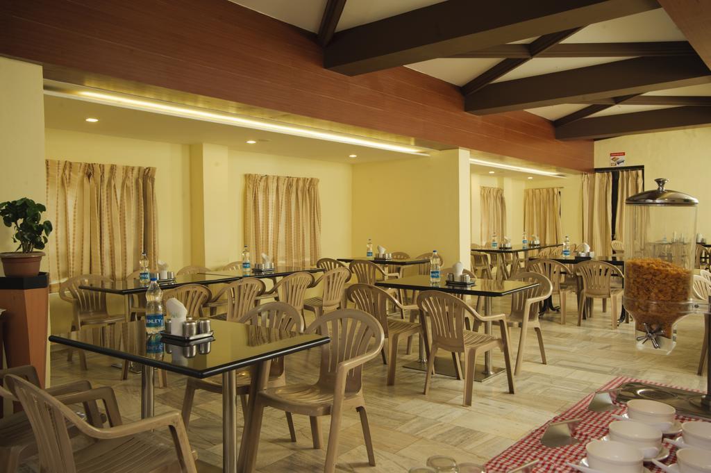 Hotel Jai Kodaikanal Exteriör bild
